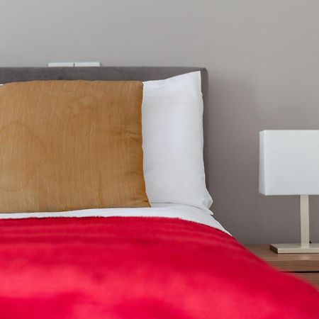 Deluxe Holborn Two Bedroom Apartment Londyn Zewnętrze zdjęcie