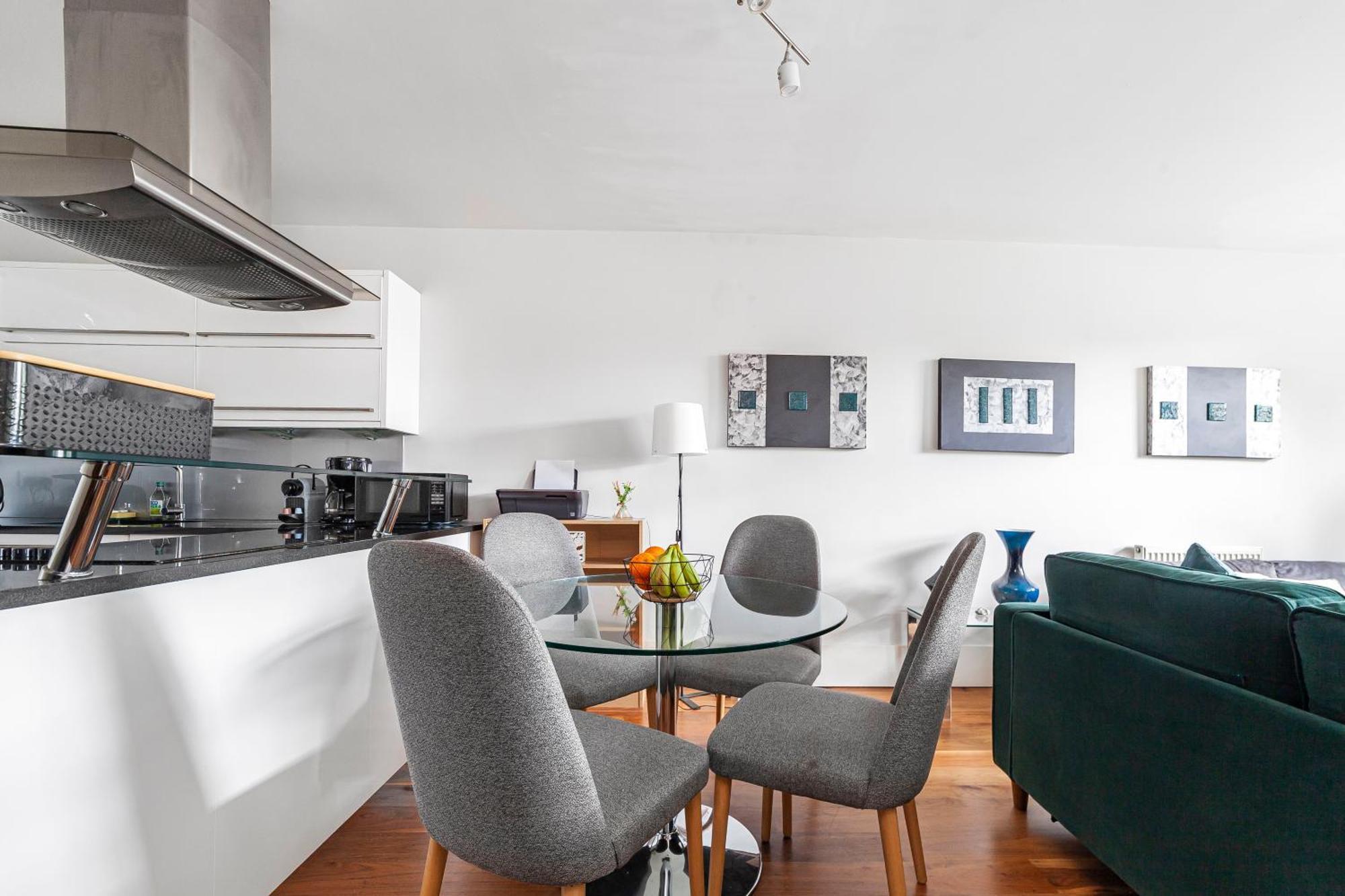 Deluxe Holborn Two Bedroom Apartment Londyn Zewnętrze zdjęcie